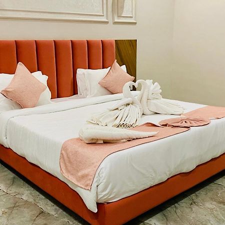 Anantara Club And Resort, Ujjain Esterno foto